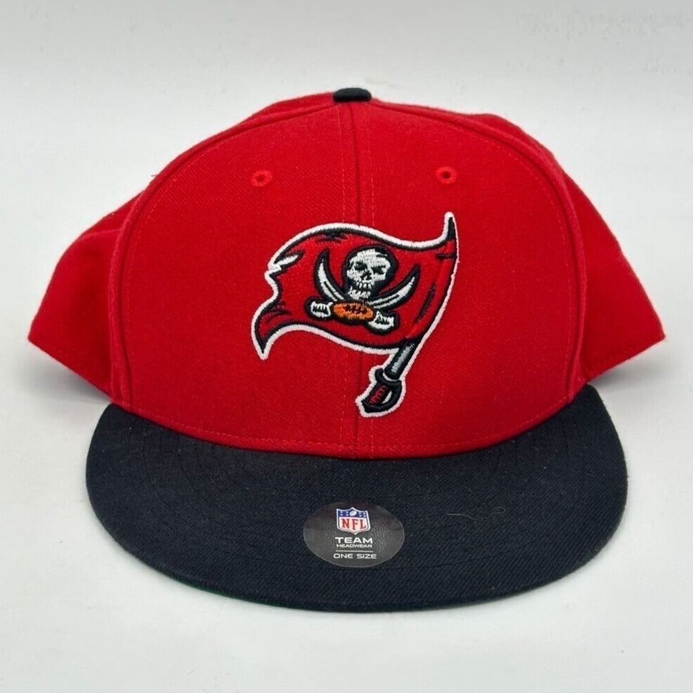47 Brand Hat Mens One Size Red NFL Buccaneers Snapback Baseball Cap Embroidered